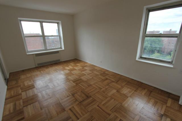 Building Photo - 2 bedroom in Rego Park NY 11374