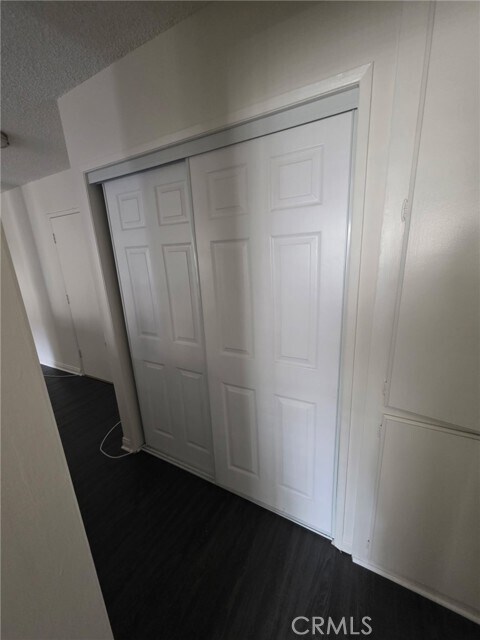 Building Photo - 5625 N Sumner Wy