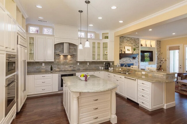 Building Photo - 2490 Muirfield Way