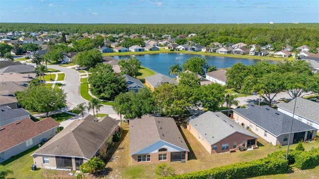 Building Photo - 3145 Stonehurst Cir