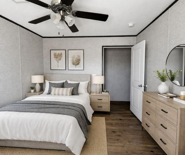 Building Photo - 15 Park Pl