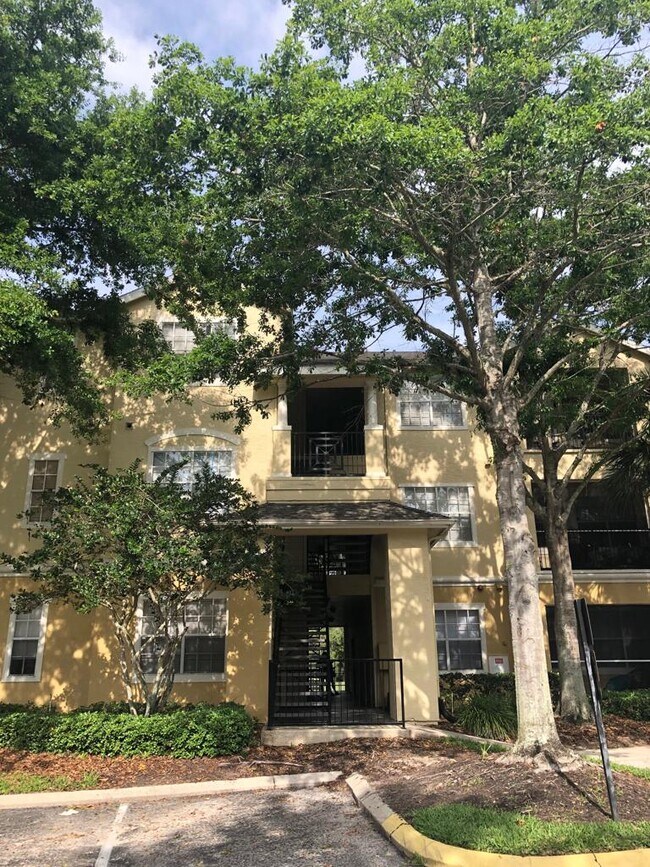 Building Photo - 2572 Robert Trent Jones Dr