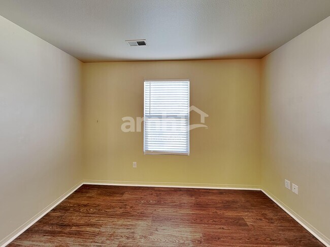 Building Photo - 2776 Willow Way