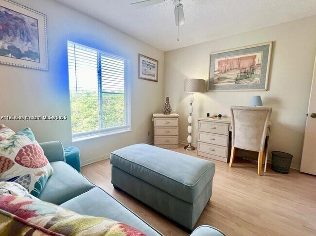 Building Photo - 4484 NE Ocean Blvd