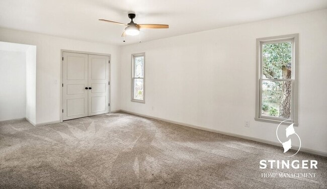 Building Photo - 38 Sundown Bend