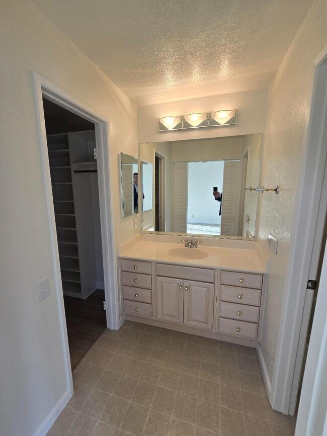 Building Photo - 119 Harbor Seal Ct