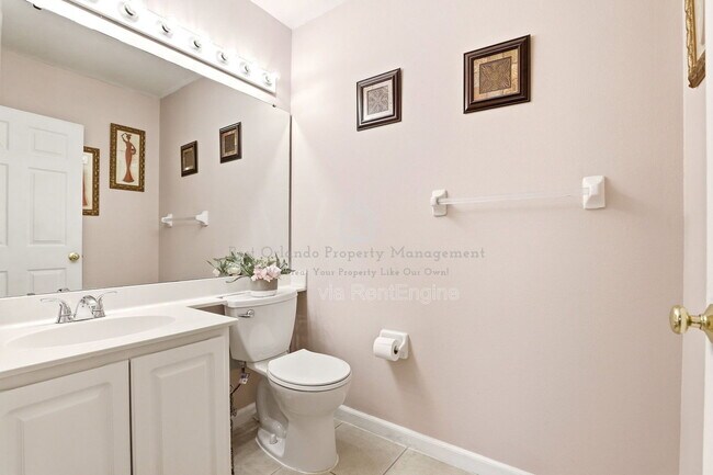 Building Photo - 824 Lake Biscayne Way