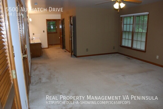 Building Photo - Spacious 5 bedrooms house in Rolling Woods...