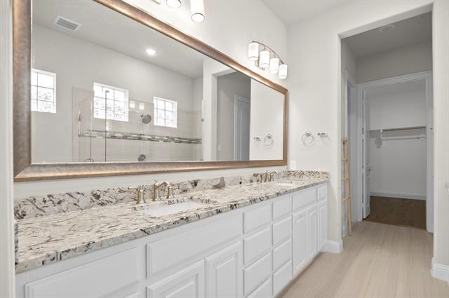 Building Photo - 2708 Deansbrook Dr