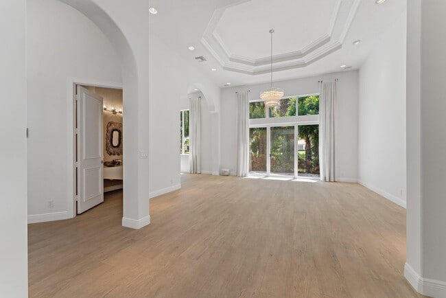 Building Photo - 128 Abondance Dr