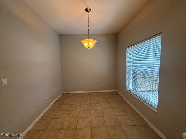 Building Photo - 9379 Gladiolus Preserve Cir