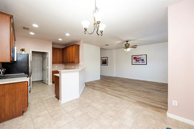 Building Photo - 8722 Bigelow Dr