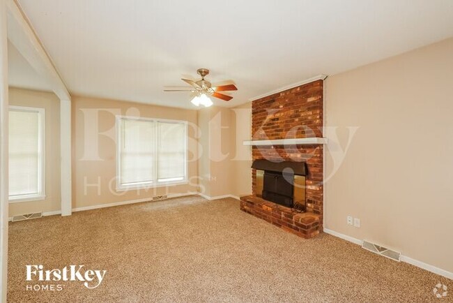 Building Photo - 506 Hargis Ln