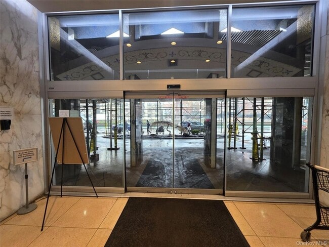 Building Photo - 1020 Grand Concourse