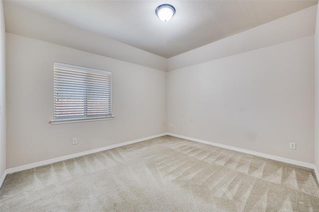 Building Photo - 7495 Perry Dr