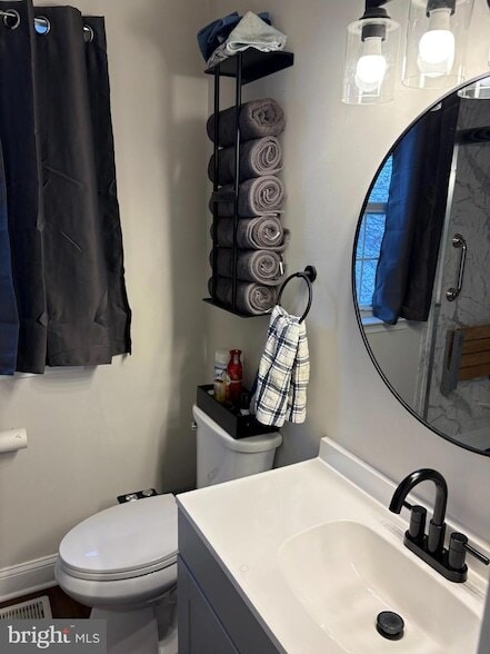 Building Photo - 430 Whitman Ln