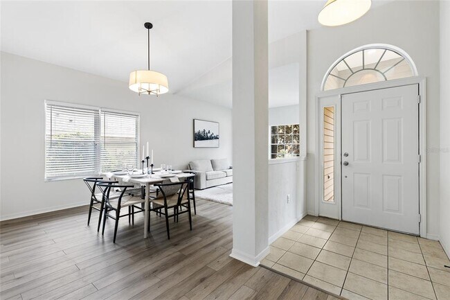 Building Photo - 1780 SW 65th Dr