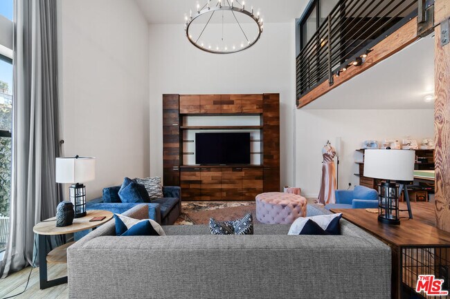 Building Photo - 4115 Glencoe Ave