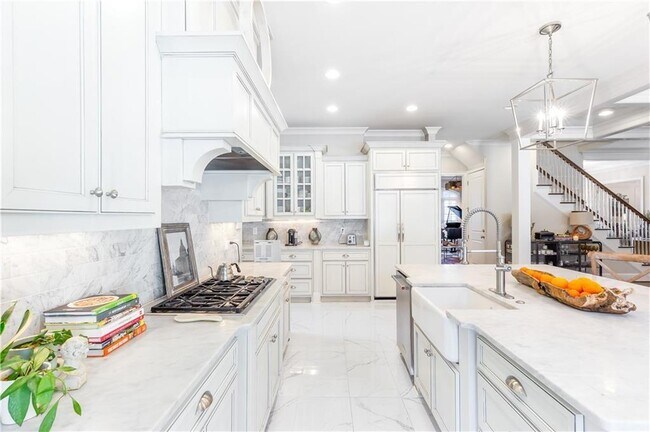 Building Photo - 2991 Sequoyah Dr NW
