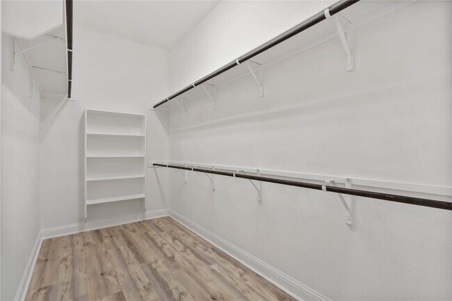 Building Photo - 20700 Matts Cove