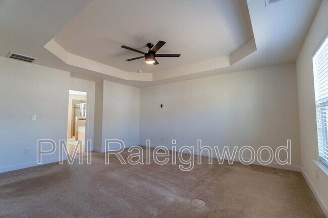 Building Photo - 508 Eagles Wy