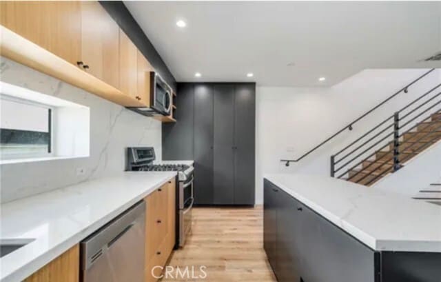 Building Photo - 1943 Carmen Ave