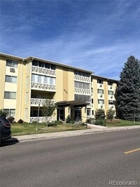 Building Photo - 695 S Alton Way