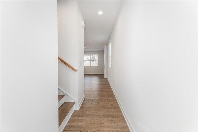 Building Photo - 7325 Mulberry St