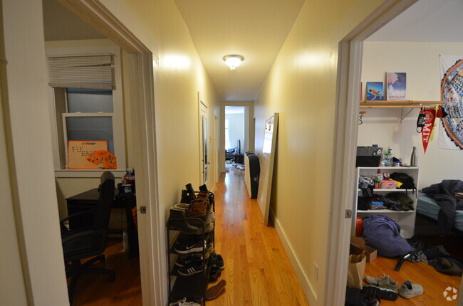 Building Photo - 33 Brookline St
