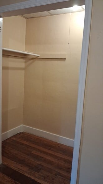 Building Photo - 1602 Howard Ave