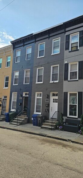 Building Photo - 1531 W Fairmount Ave