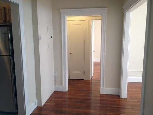 Building Photo - 205 Winthrop Rd