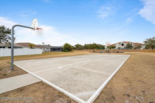 Building Photo - 2667 Deercroft Dr