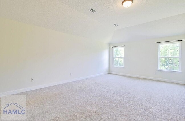 Building Photo - 991 Meloney Dr