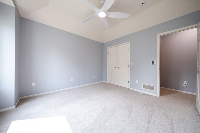 Building Photo - 16920 81st Pl N