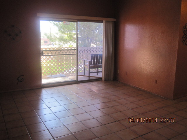 Building Photo - Langley Gardens Condo