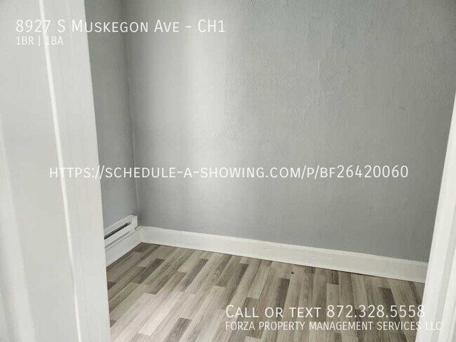 Building Photo - 8927 S Muskegon Ave