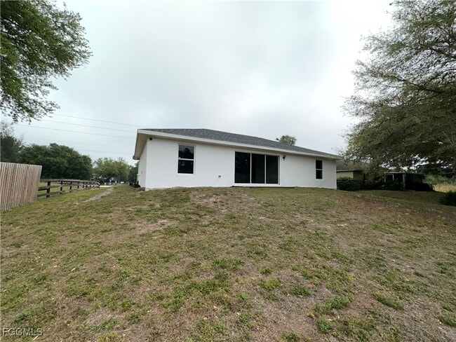 Building Photo - 9221 Buckingham Rd