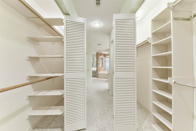 Building Photo - 1 Cadena Ct