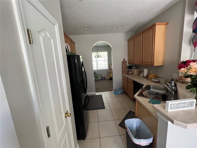 Building Photo - 13213 Silver Strand Falls Dr
