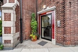 Building Photo - 16-18-18 Walk Hill St