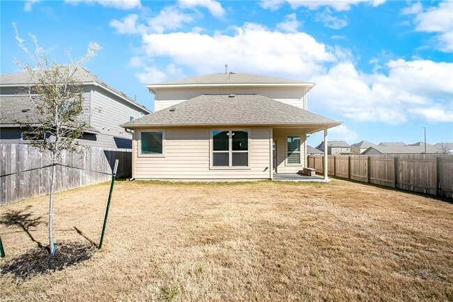 Building Photo - 701 Durness Dr