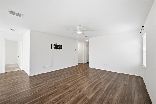 Building Photo - 1527 Deerchase Dr