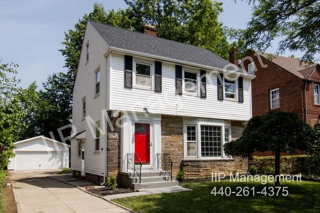 Building Photo - 3549 Grosvenor Rd
