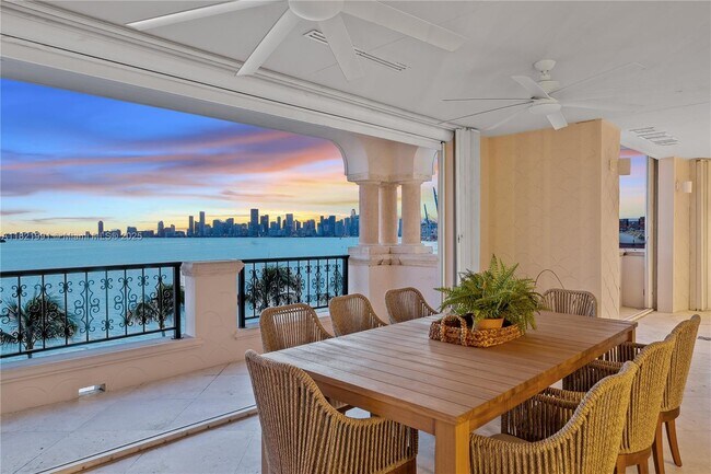 Building Photo - 5242 Fisher Island Dr
