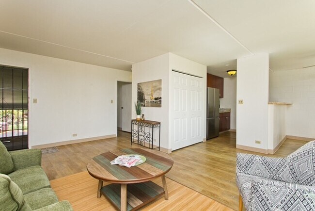 Building Photo - 2br/1ba/1pkg Apartment in Hokuahi Apartmen...