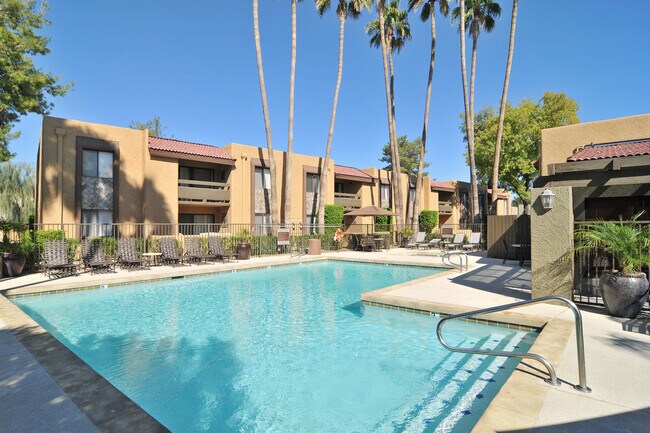 Building Photo - Furnished Scottsdale One Bedroom Condo For...
