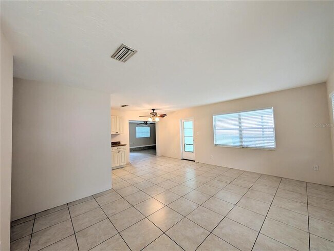 Building Photo - 1708 Bayshore Gardens Pkwy