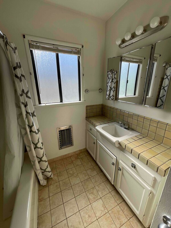 Building Photo - 5402 134th St