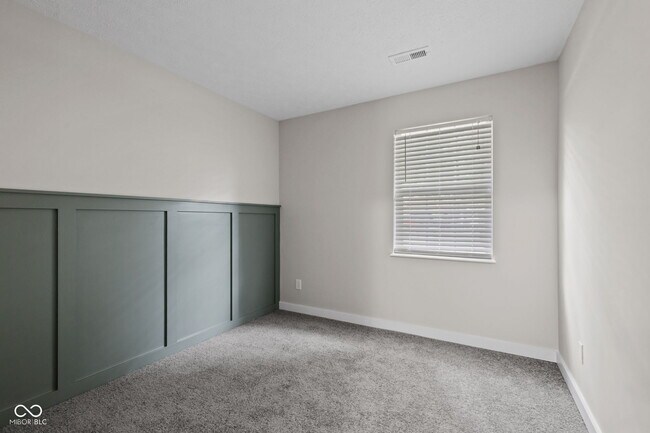 Building Photo - 6815 Cherry Laurel Ln
